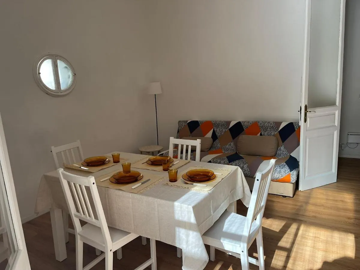 Appartamento Casa In Centro Con Terrazzo Bari