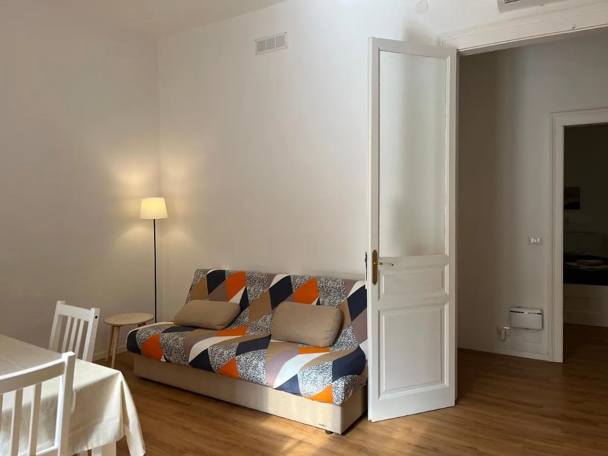 Appartamento Casa In Centro Con Terrazzo Bari