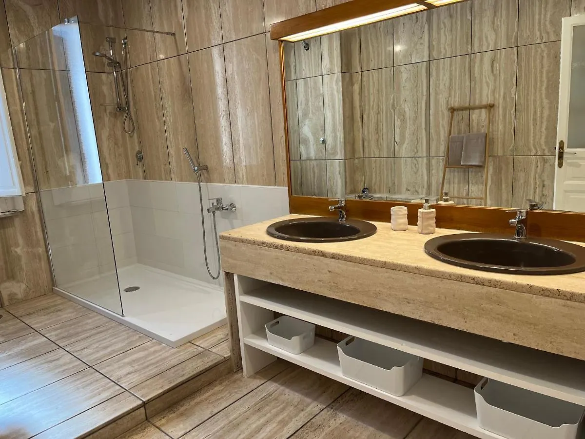 Appartamento Casa In Centro Con Terrazzo Bari 0*,  Italia